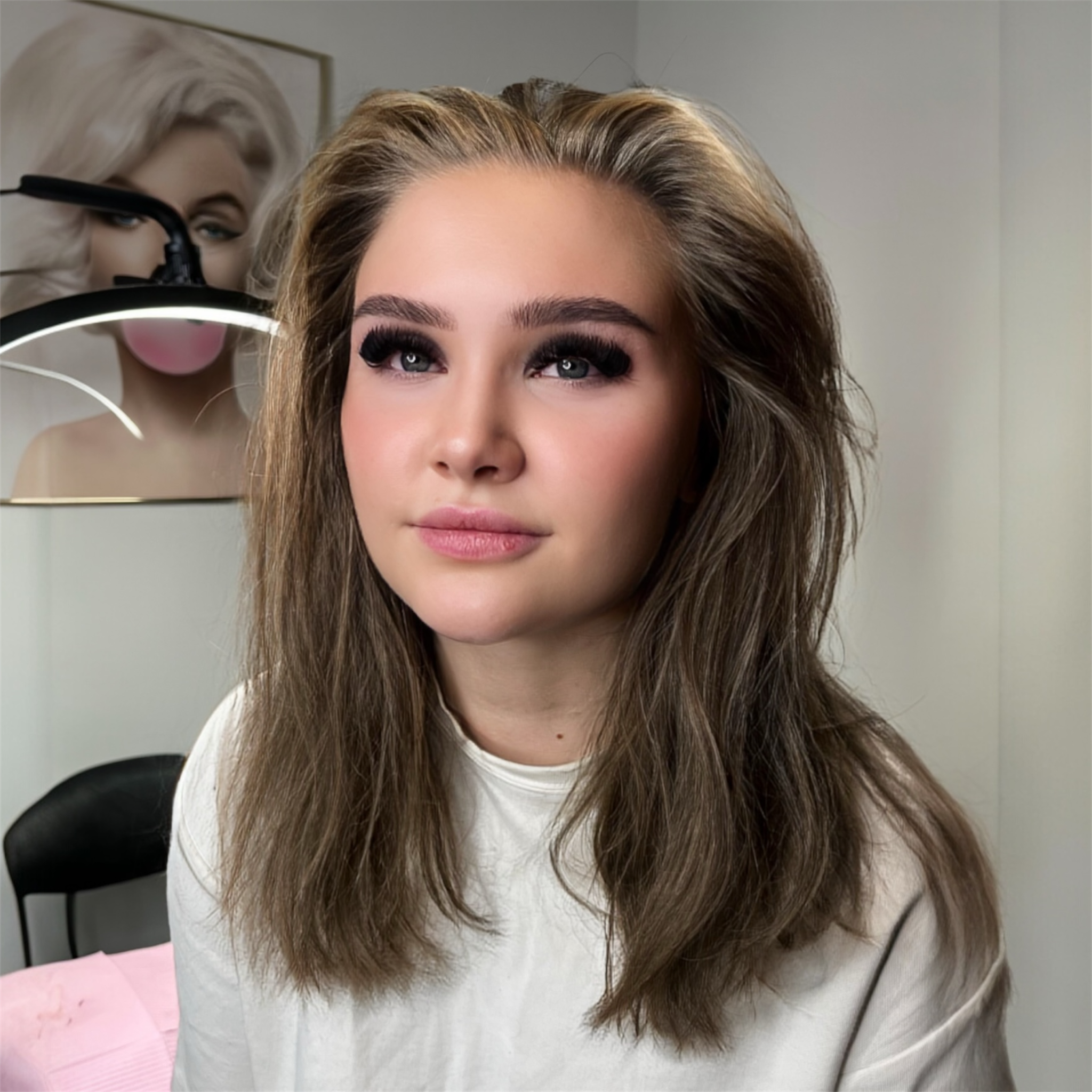 VOLUME EYELASH EXTENSIONS